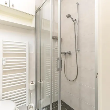 Apartment Nis Puk *